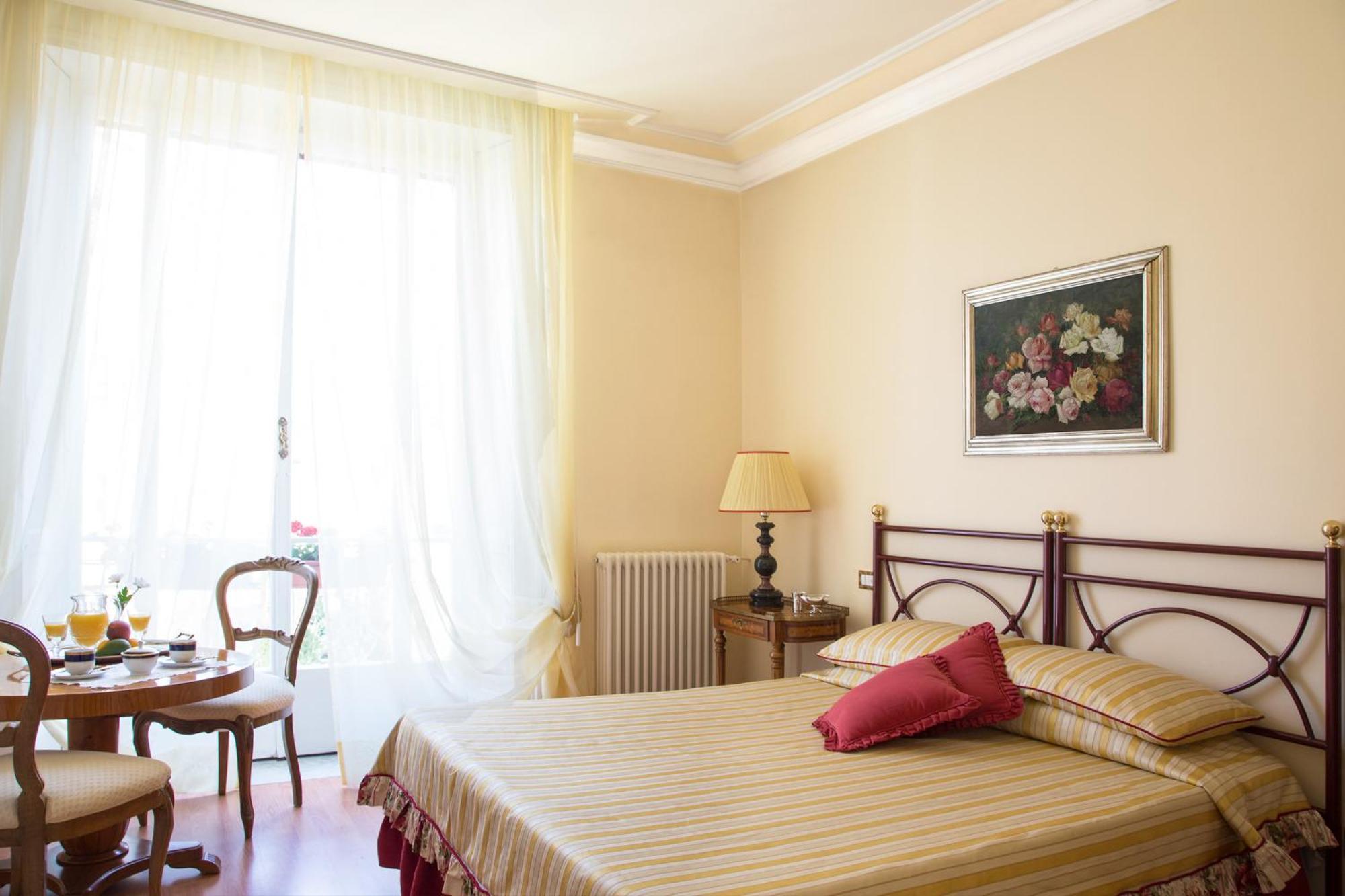 Double Room,823047965:JPEG